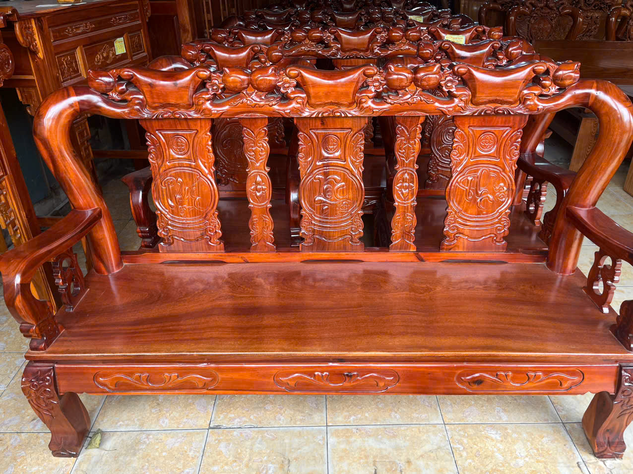 BỘ SALON XOAN ĐÀO, TAY 10 (BAO GỒM 6 MÓN)