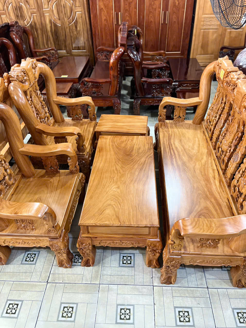 BỘ SALON GỖ GÕ ĐỎ(COMBO 6 MÓN), TAY 12